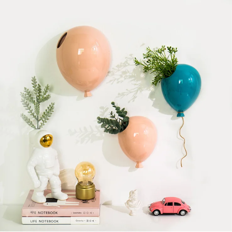 
Creative Nordic Style Balloon Shape Ceramic Green Plants Succulent Wall-mounted Flower Pots 