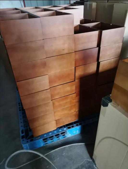 Chuanghua Custom Wood Christmas Gift Box Gift Boxes With Acrylic glass Windows Gift Wooden Boxes With Handles