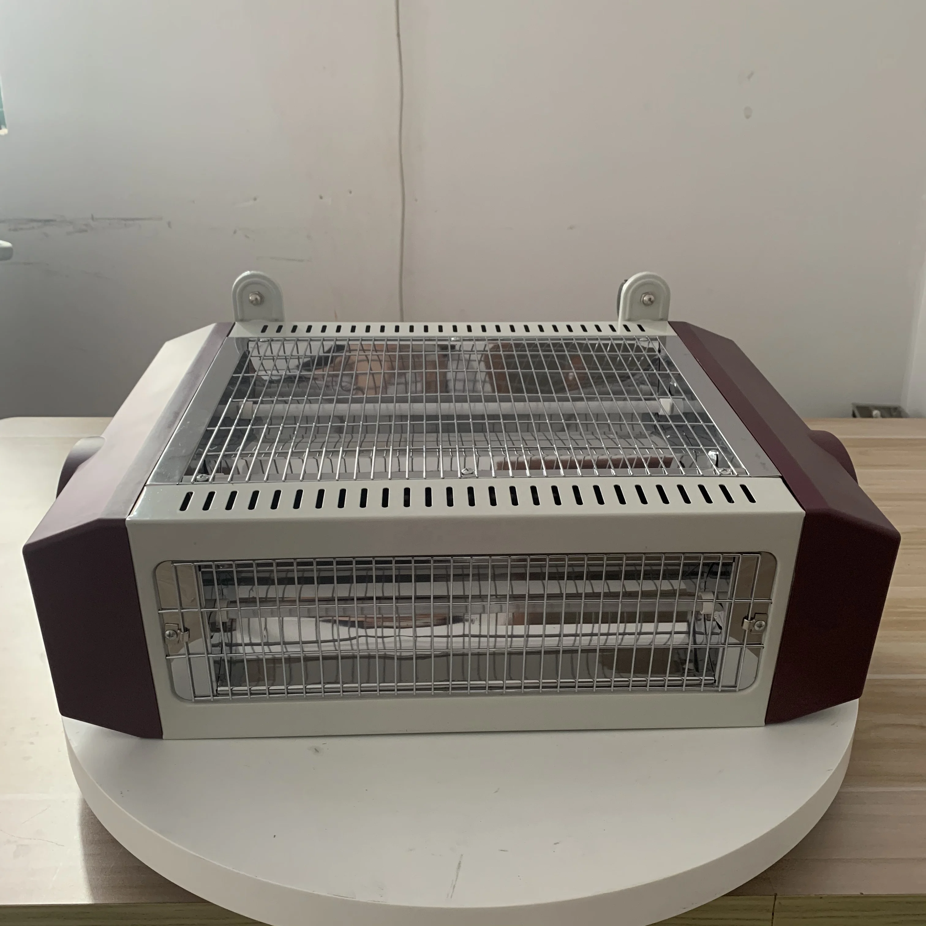 3 face quartz heating element electric heater with safety switch