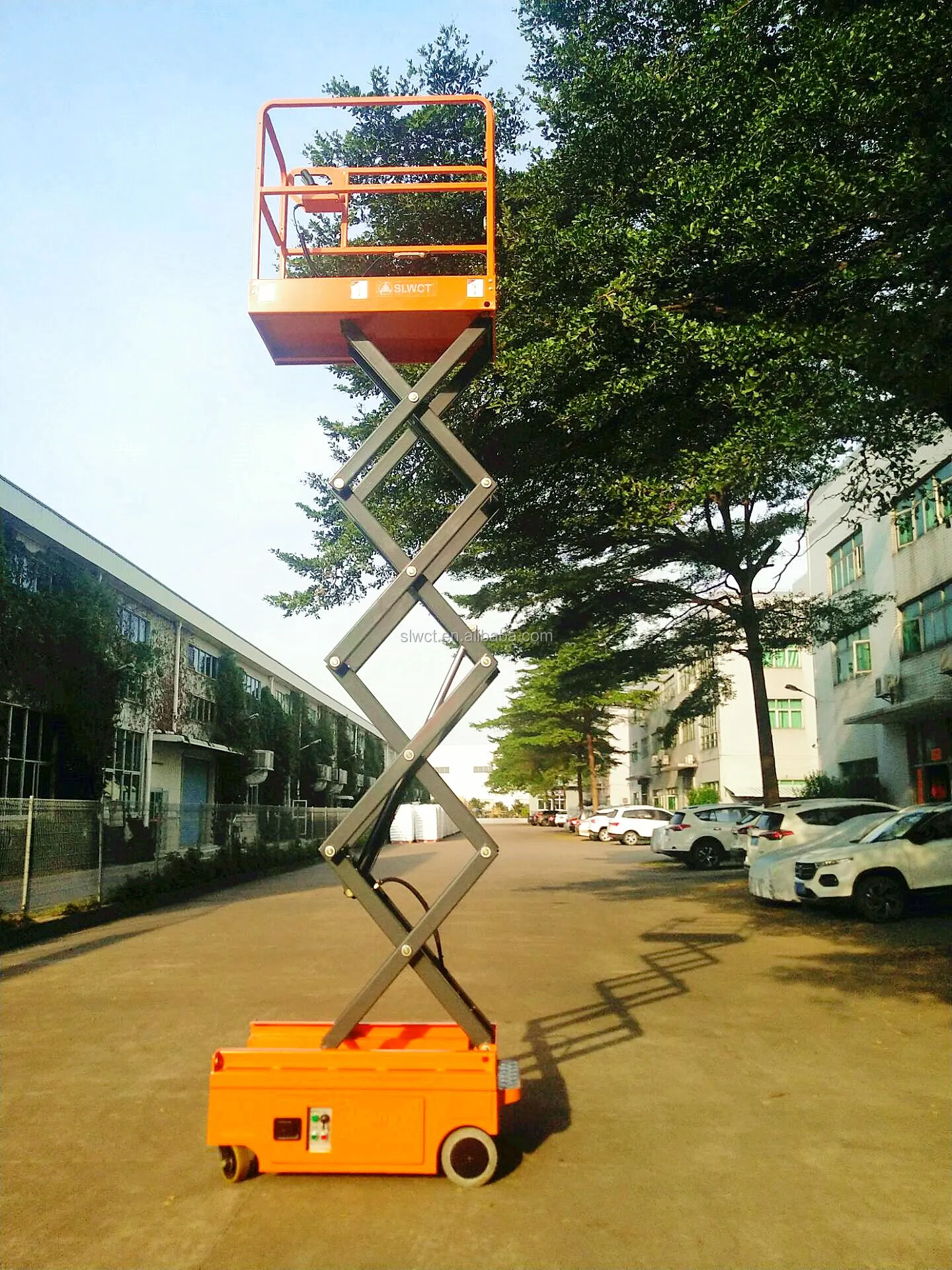 Hydraulic Mini Scissor Lift Man Lift  Self Propelled Work Platform