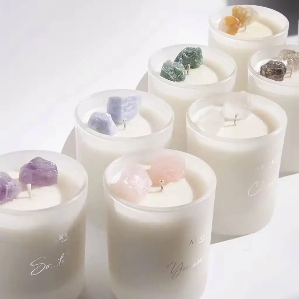 Custom Handmade Wooden Fragrance Chakra Candle Luxury Healing Gemstone Crystal Soy Wax Scented Candles with Dried Flower
