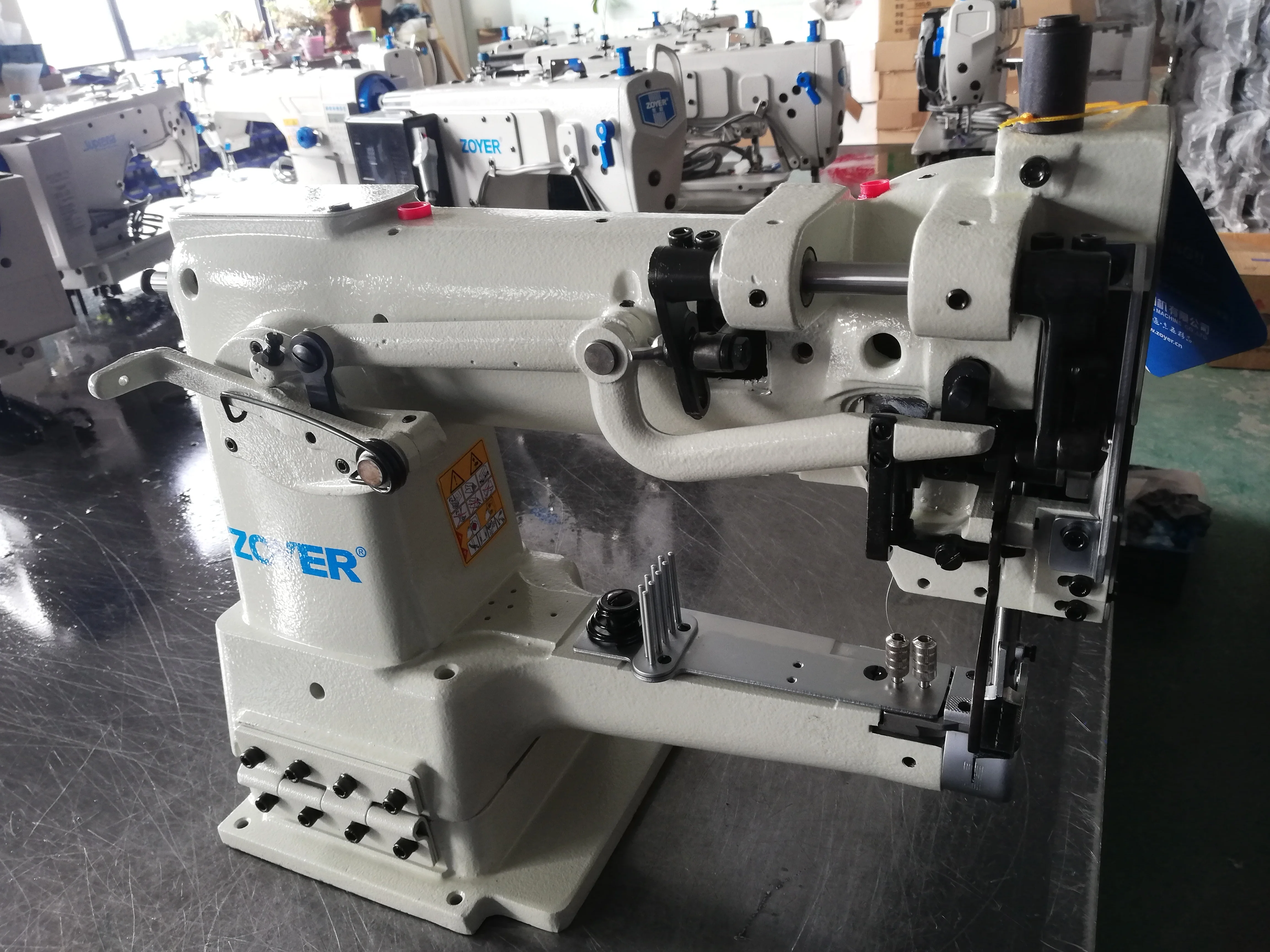 ZY335 Zoyer Single Needle  Heavy Duty Sewing Machine