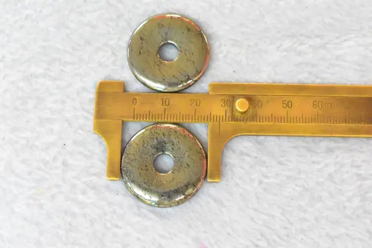 Wholesale Natural Smooth Charm Gemstone  30MM Pyrite Stone Donuts Pendant For Jewelry Making