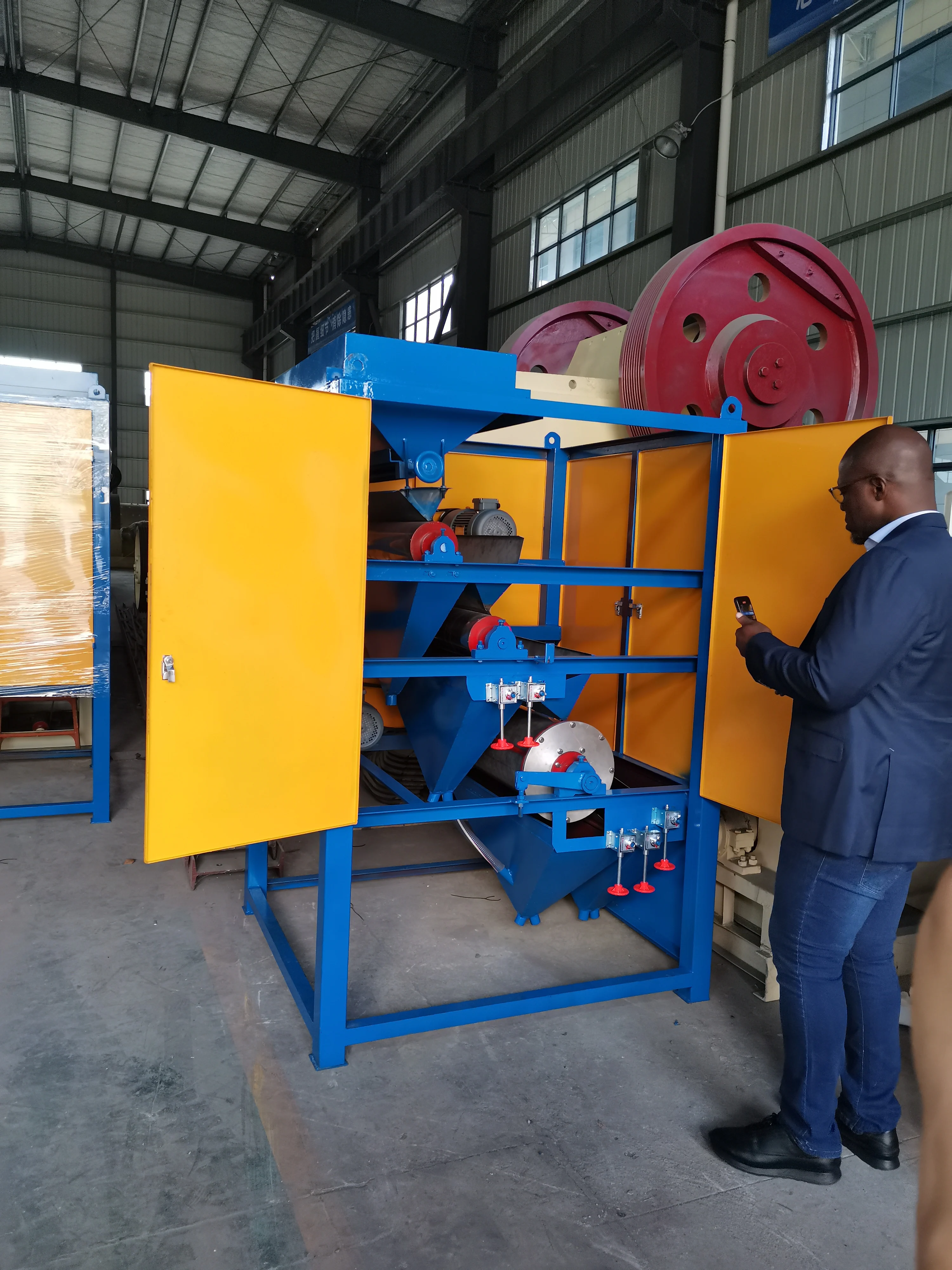 Hematite Tin Chromium Ore Separate Machine Dry Mineral High Intensity Magnetic Separator