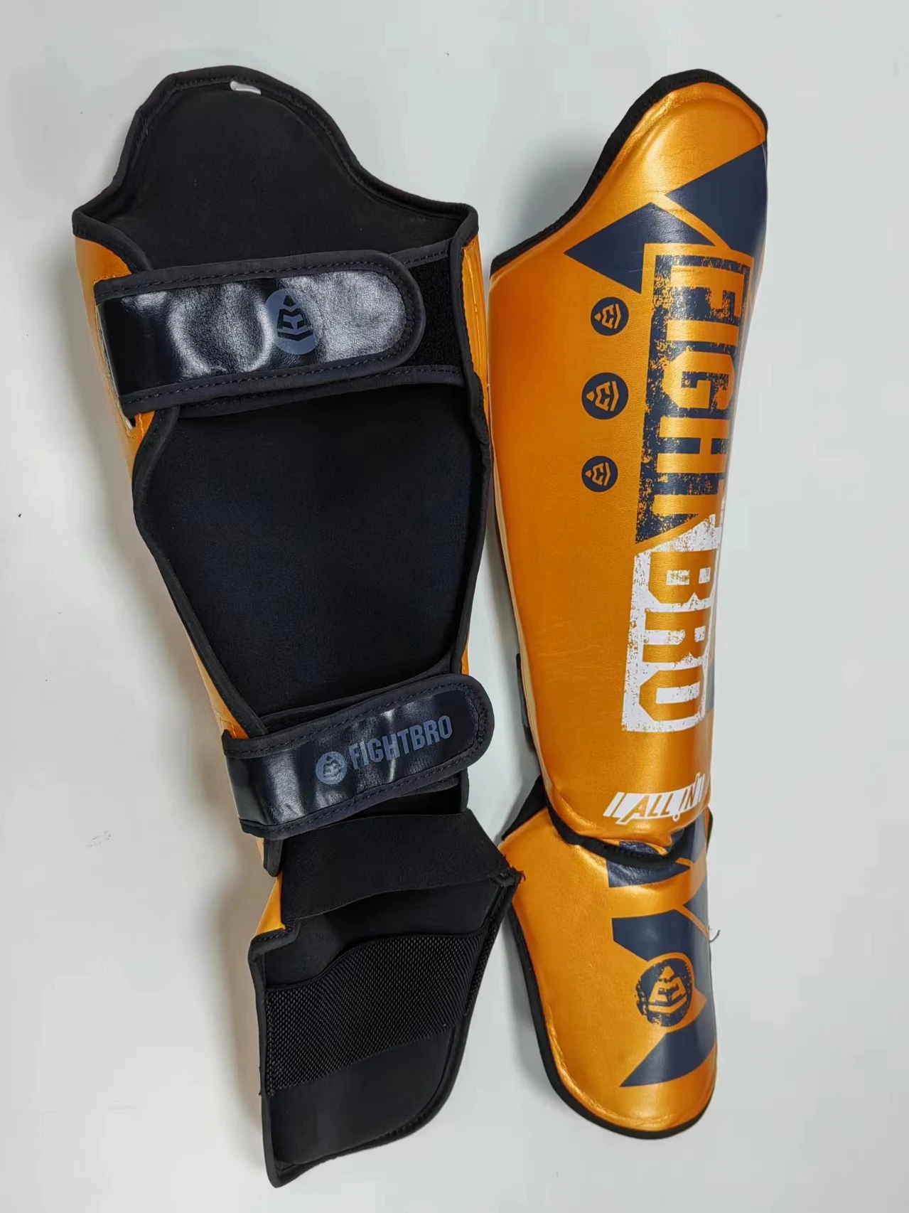 2024 New Arrival Universal Custom-Made Twin Boxing Shin Guards Genuine Leather Instep Protection for Kickboxing