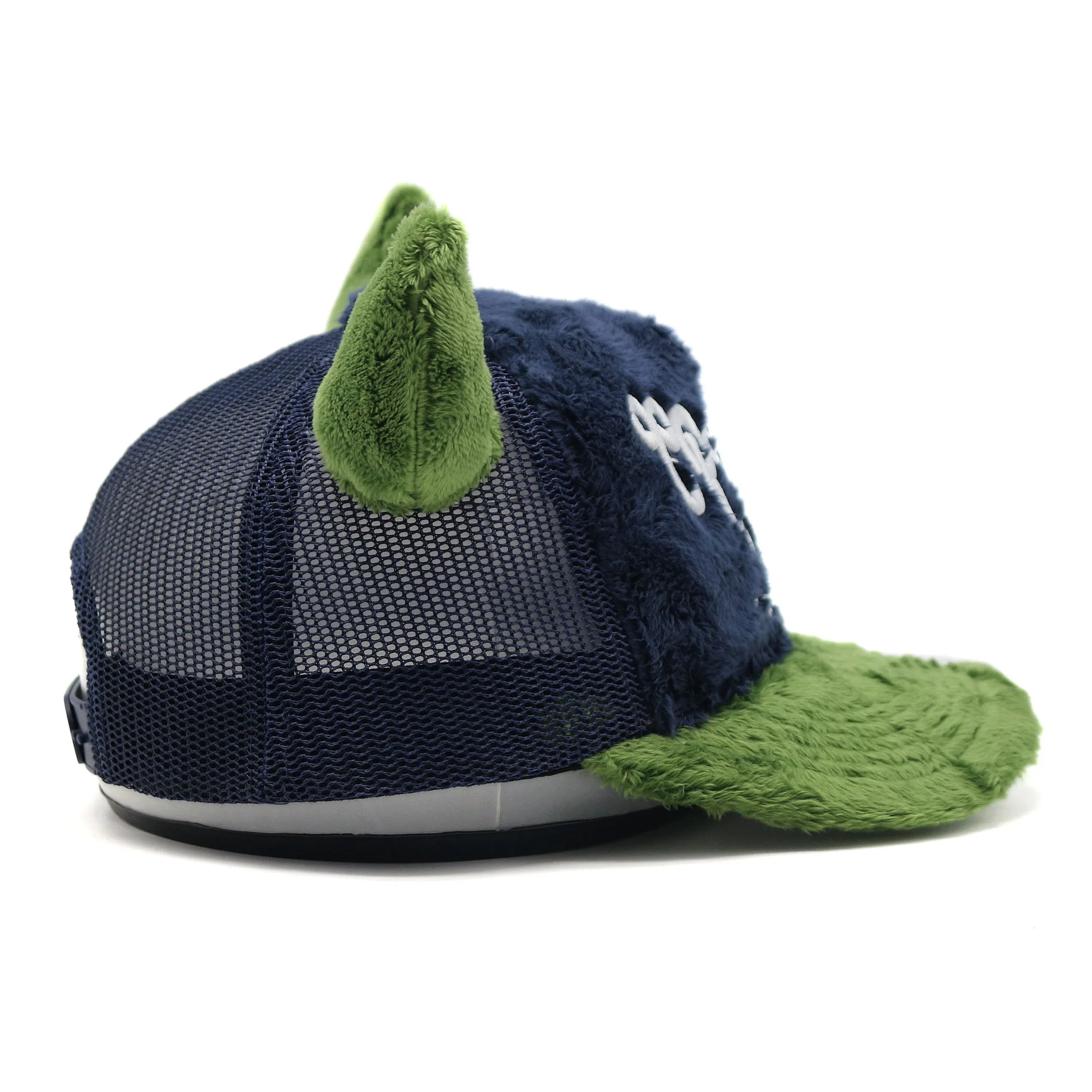 New Design Two Ton Fashion Fuzzy Velvet Trucker Hats Added Hron With Embroidery Logo