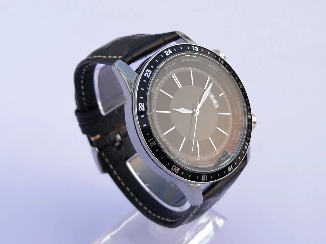 
Customizable quartz movement watch leather strap stainless steel case water resist world time feature wrist quartz watch 