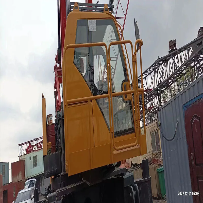 Кран гусеничный 250 T SCC2500 SANY б/у тонн на