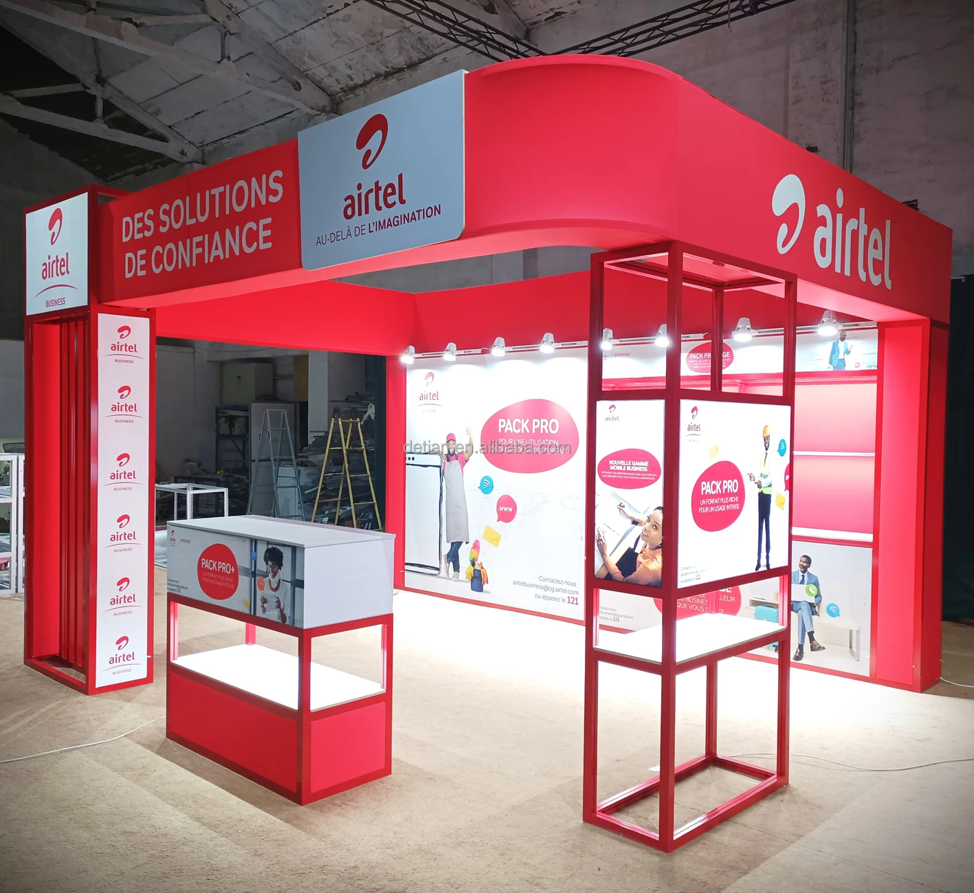 easy set up modular display advertising equipment 20x20ft expo reused modern modular shelf display led booth exhibition