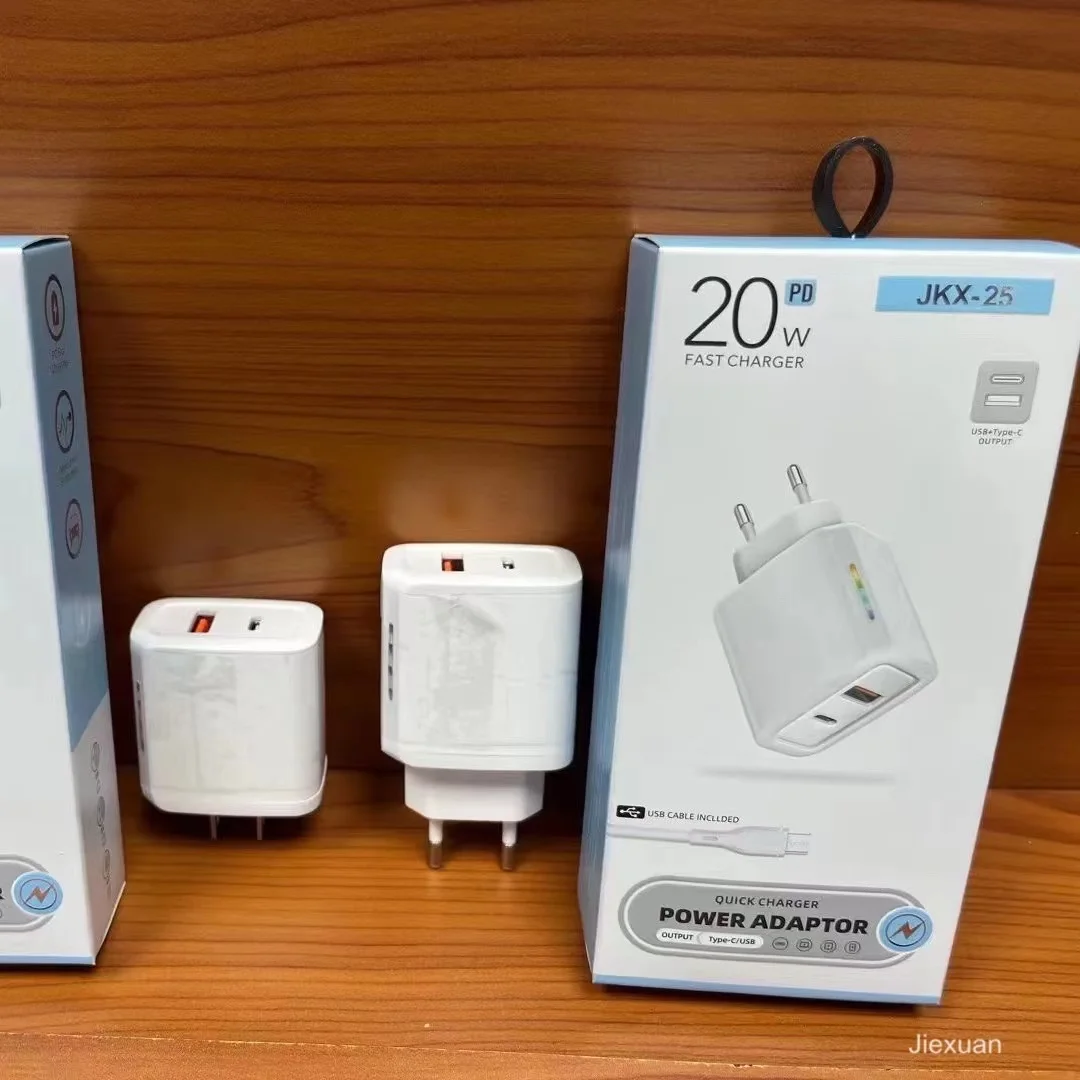 Wholesale Fast Quick Charger Cable Adapter Trending Travel Portable Qi type c Cargador Pd Wall Charger For Iphone 11 12 13