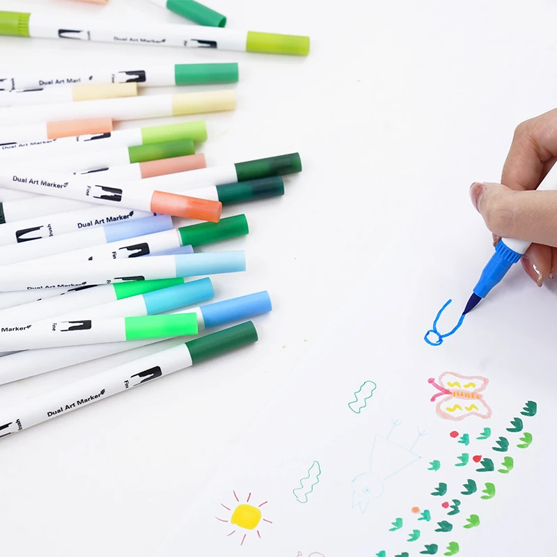 Hot Selling Water-based Non-toxic Ink 100 Colores Brush Pen Art Markers Set Dual Tip Brush Art Marker PAINT MARKERS