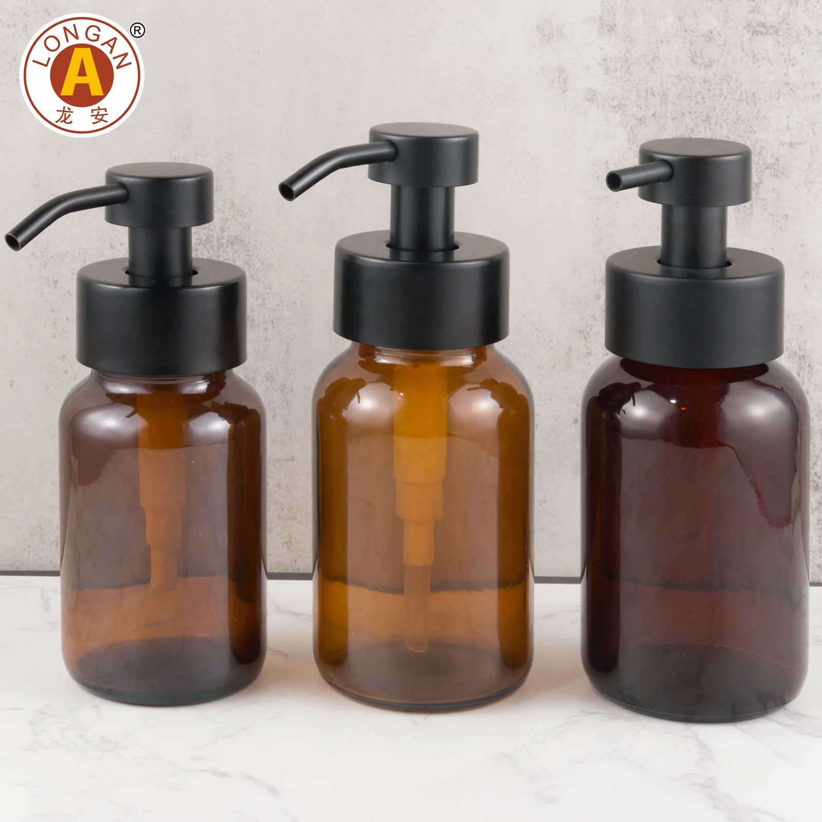 Hot Style Competitive Low Price Empty Clear Glass Bottle Cream Airless Dispenser Set Lotion Container With Pump Dispenser