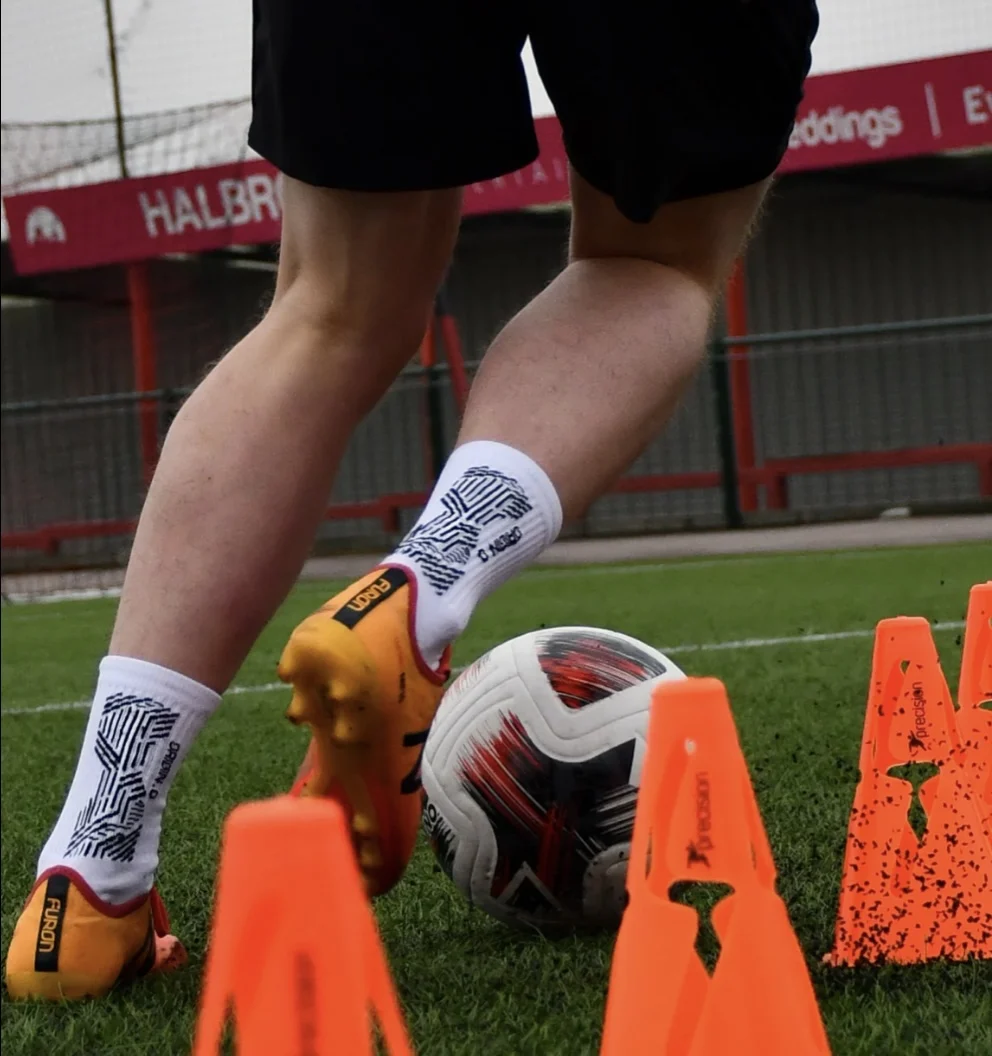 Anti Slip Custom Sports Silicone Socks Football Grip Socks Football Original Player Club Team Wholesale Price Manufacture Men