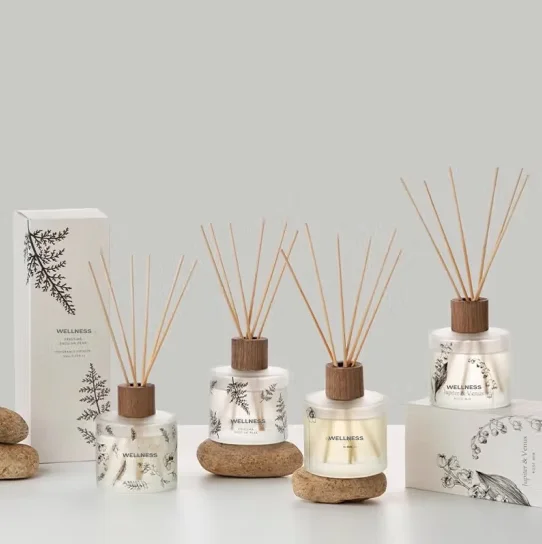 Wholesale Luxury Home Fragrance Reed Diffuser Set Customized Air Freshener Perfume Diffuser Gift for Home Decor