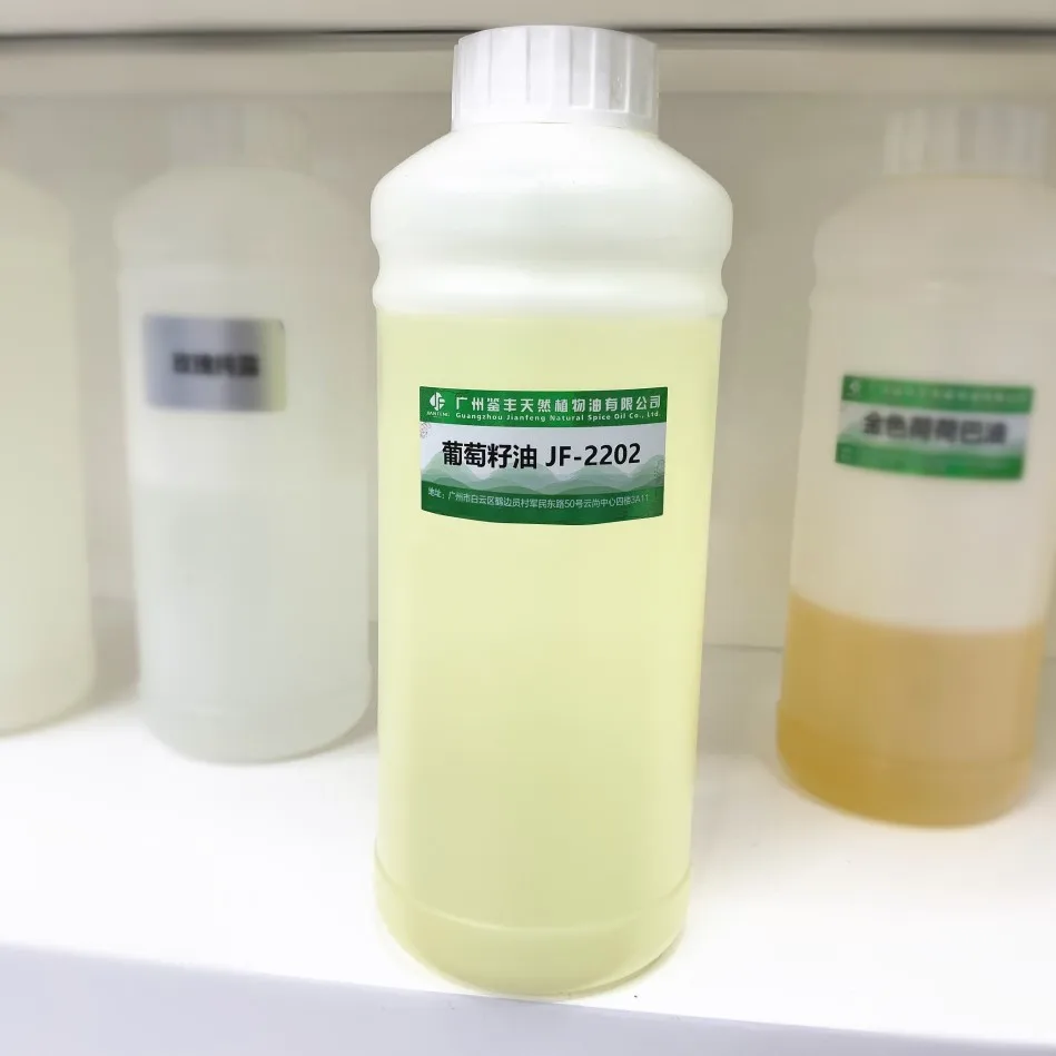 Factory OEM 1000ML Natural Pure Organic Grape Seed Oil Bulk in Carrier Oil