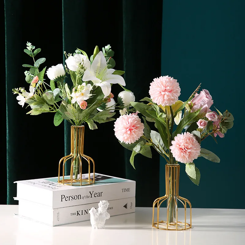 Home Metal Plant Holder Nordic Styles Tabletop Decor Retro Iron Line Table Glass Flower Arranger Vases Creative Decoration