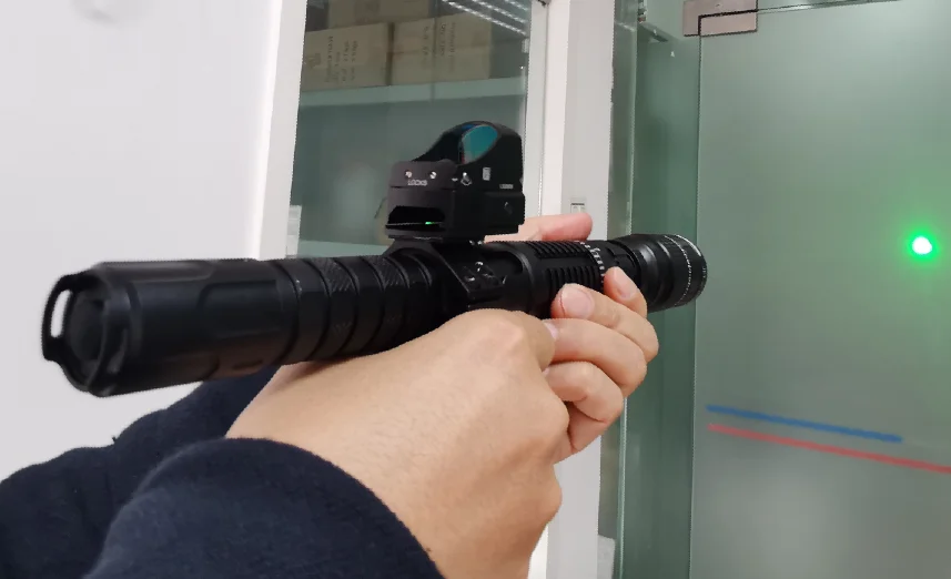 Portable Laser Bird Repellent for Airport Power Plant Solar Wind Power Station Farmland Laser Bird Repeller