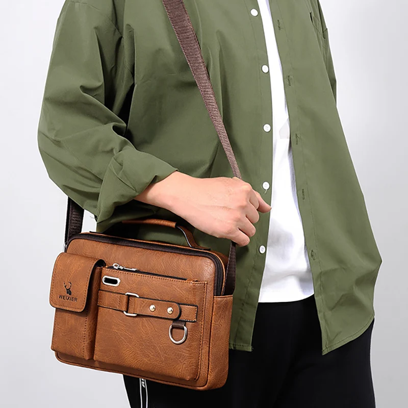 Customized LOGO Cross Body Messager Bag Durable Waterproof Brown Travel Messenger Bag Fashion Adjustable Should Bags For Men