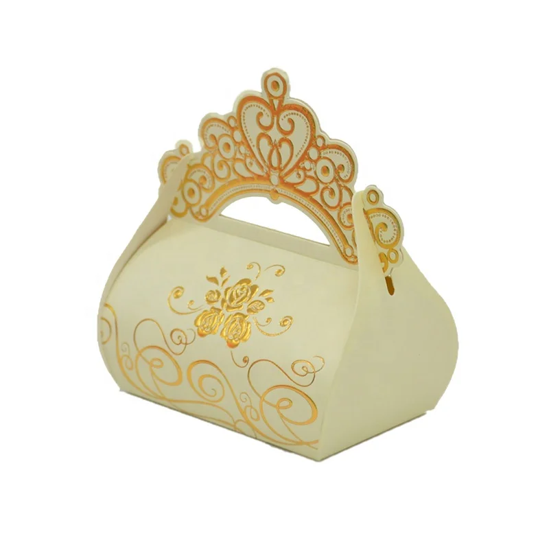 Laser cut and embossing Luxury Crown favor box for wedding decoration suppliers