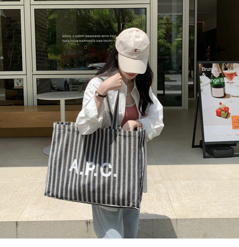 Custom printed logo waterproof extra large summer striped pool bag for women 2023 beach canvas tote bag with pocket zipper