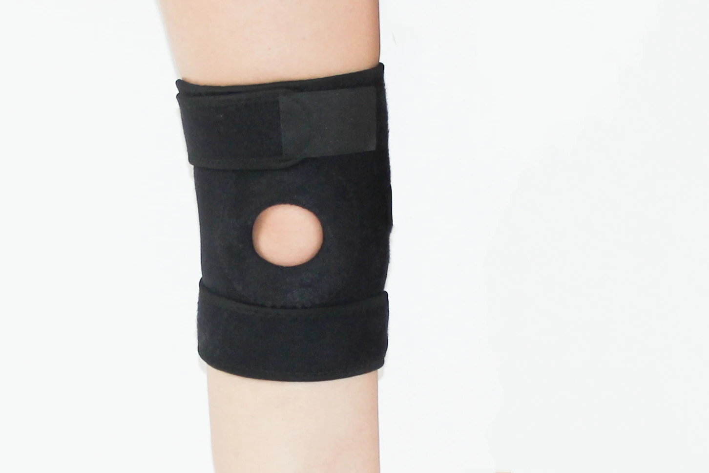 2022 Sports shock-proof patella kneepad bracket Patella support knee bracket with bilateral stabilization wholesale