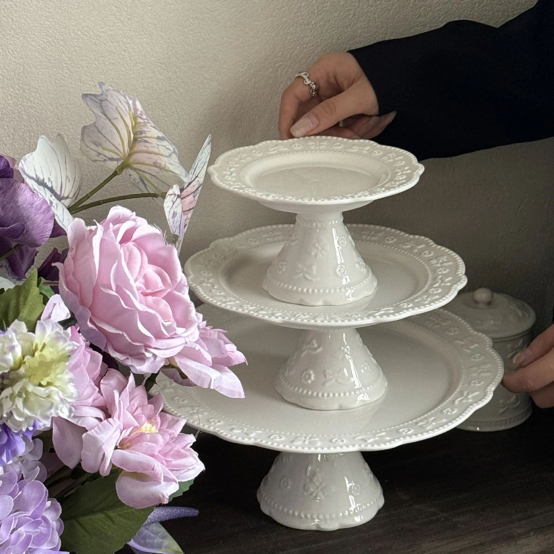 Luxury custom unique embossed design porcelain fruit plate serving tray white decorative wedding ceramic tableware