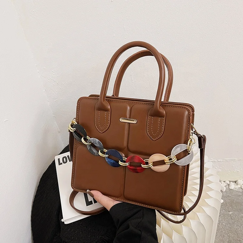 2023 New Design 2 Pieces Set Acrylic Chain Fashion Small Ladies Small Tote Hanad Bags Women Purses And Handbags