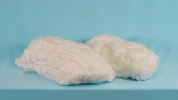 Завод швейных ниток Hank 100% полиэстер 40/2 ,50/3, полутусклый