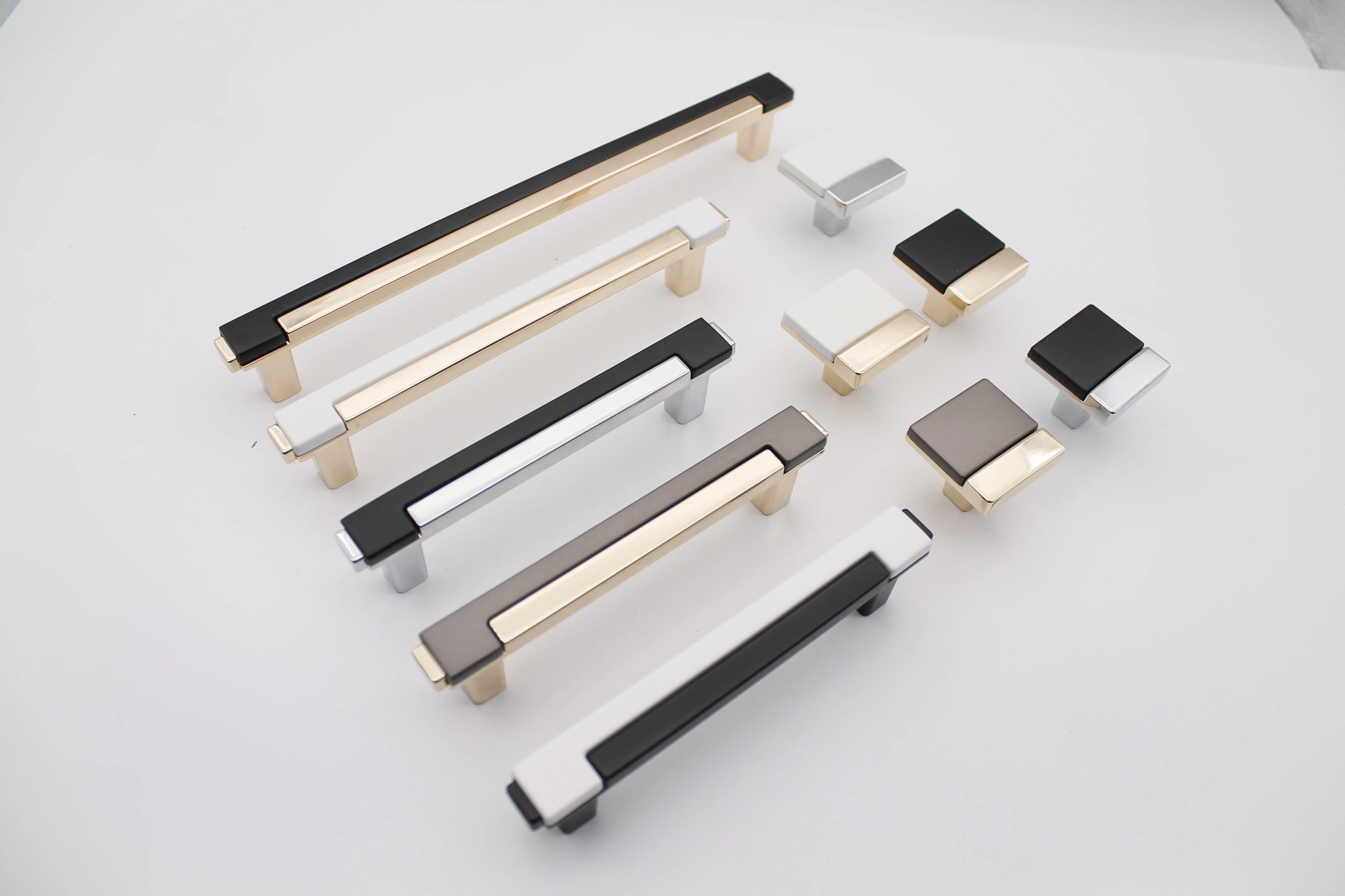 China Factory Direct Furniture Luxury Hardware Zinc Alloy Kitchen Cabinet Handle knob