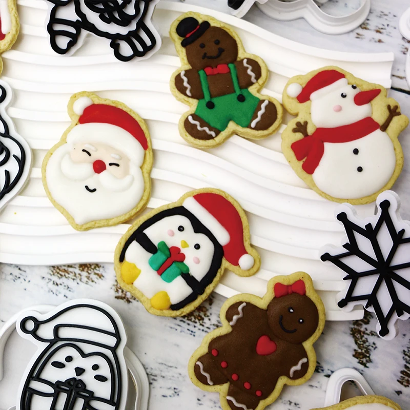 Hot Sale 3D Cartoon Christmas Tree Cookie Stamps Plastic Biscuit Cutter Mold Series Buy 1 Give 1 for Weddings and Parties