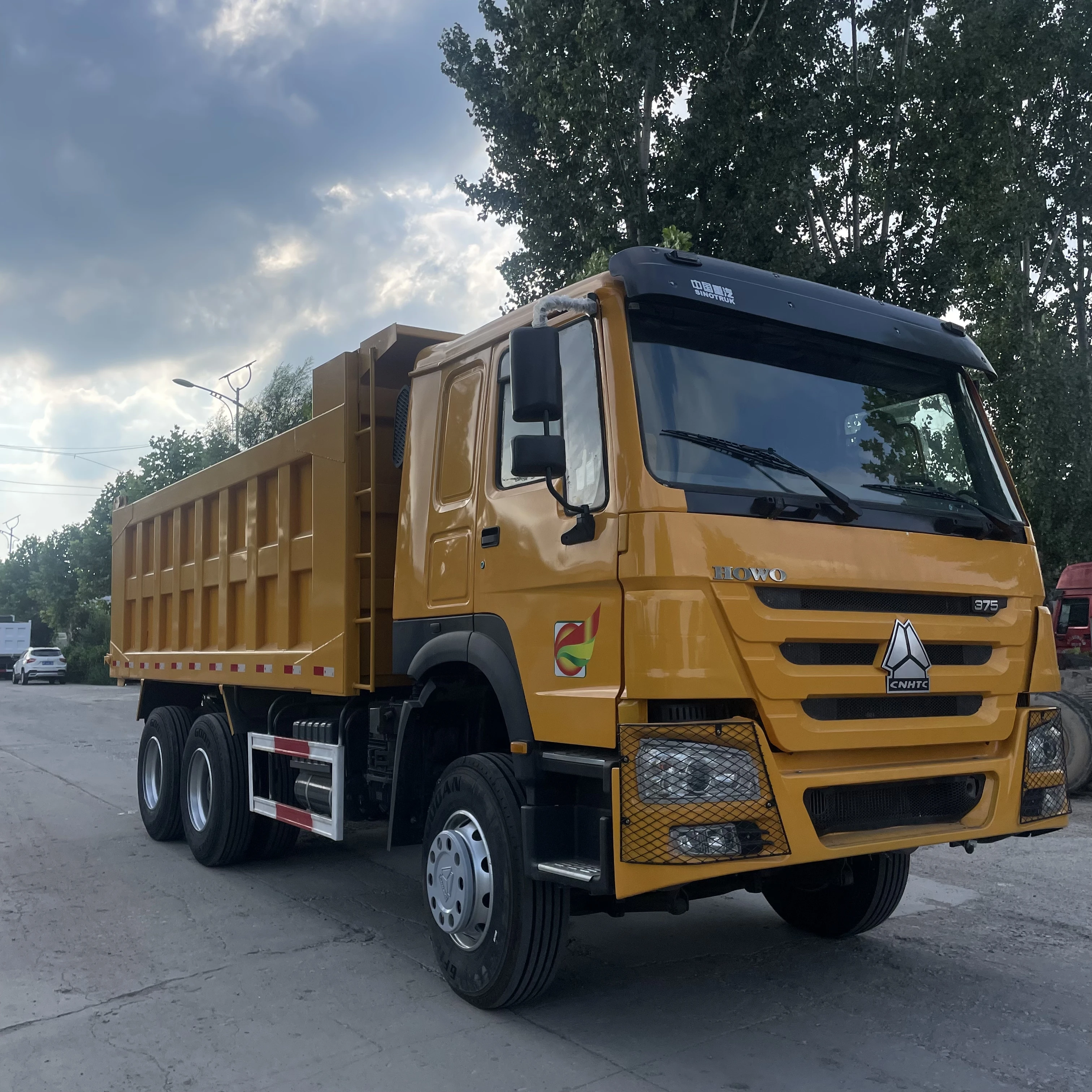 Sinotruk HOWO Used Dump Truck 30-40 Tons New Engine Tipper Trucks 371/375HP Used  Dumper High Quality Hydraulic Manual For Sale