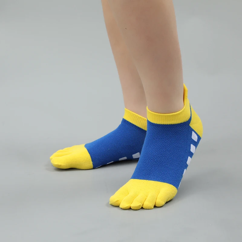 
Wholesale Cheap Organic Cotton Athletic Five Fingers Athletic Toe Sports Crew Pedicure Socks 