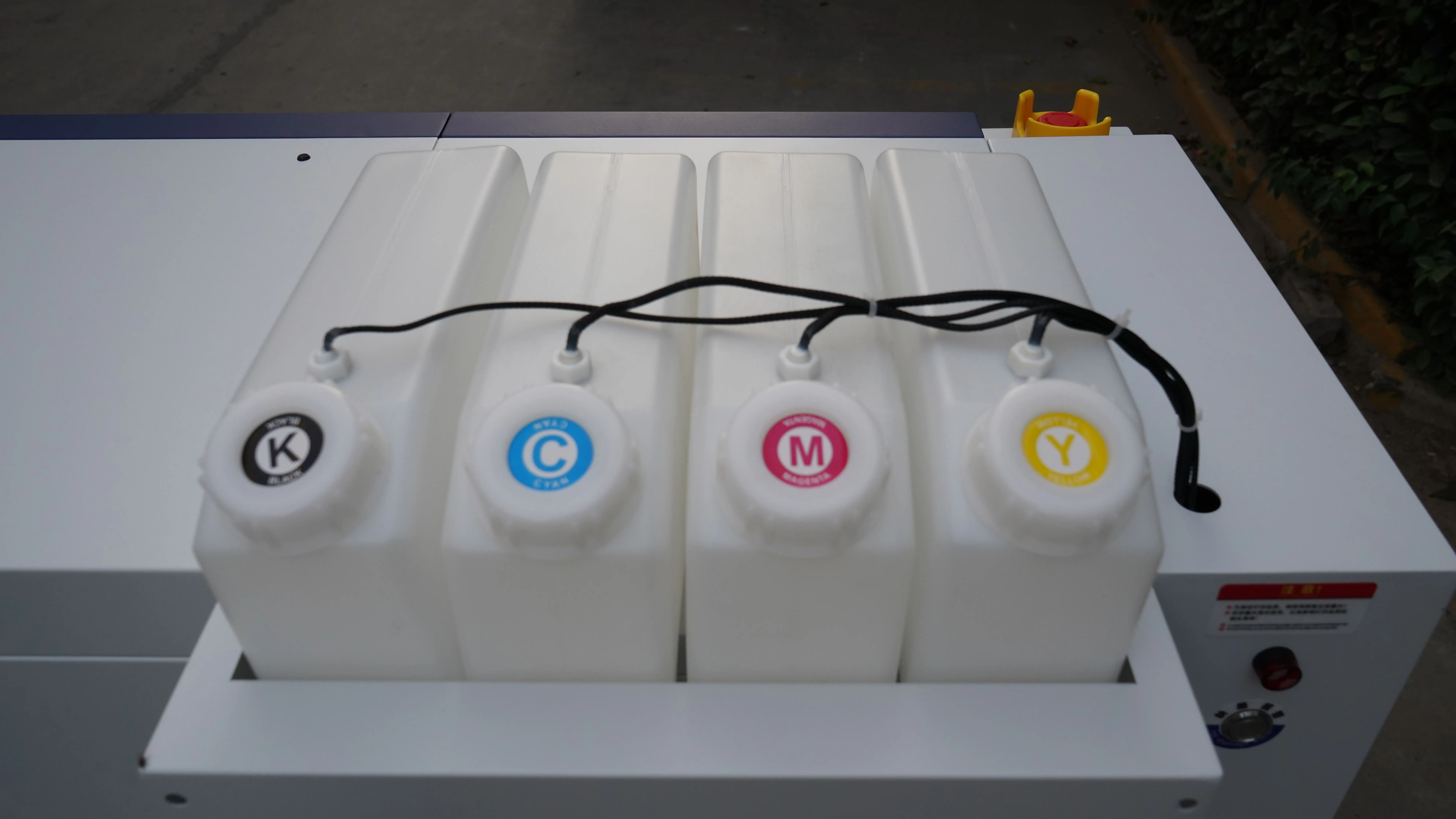 High Speed 1800mm Inkjet Printers 4 Heads Eps i3200-E1 Eco Solvent Printer Printing Machine