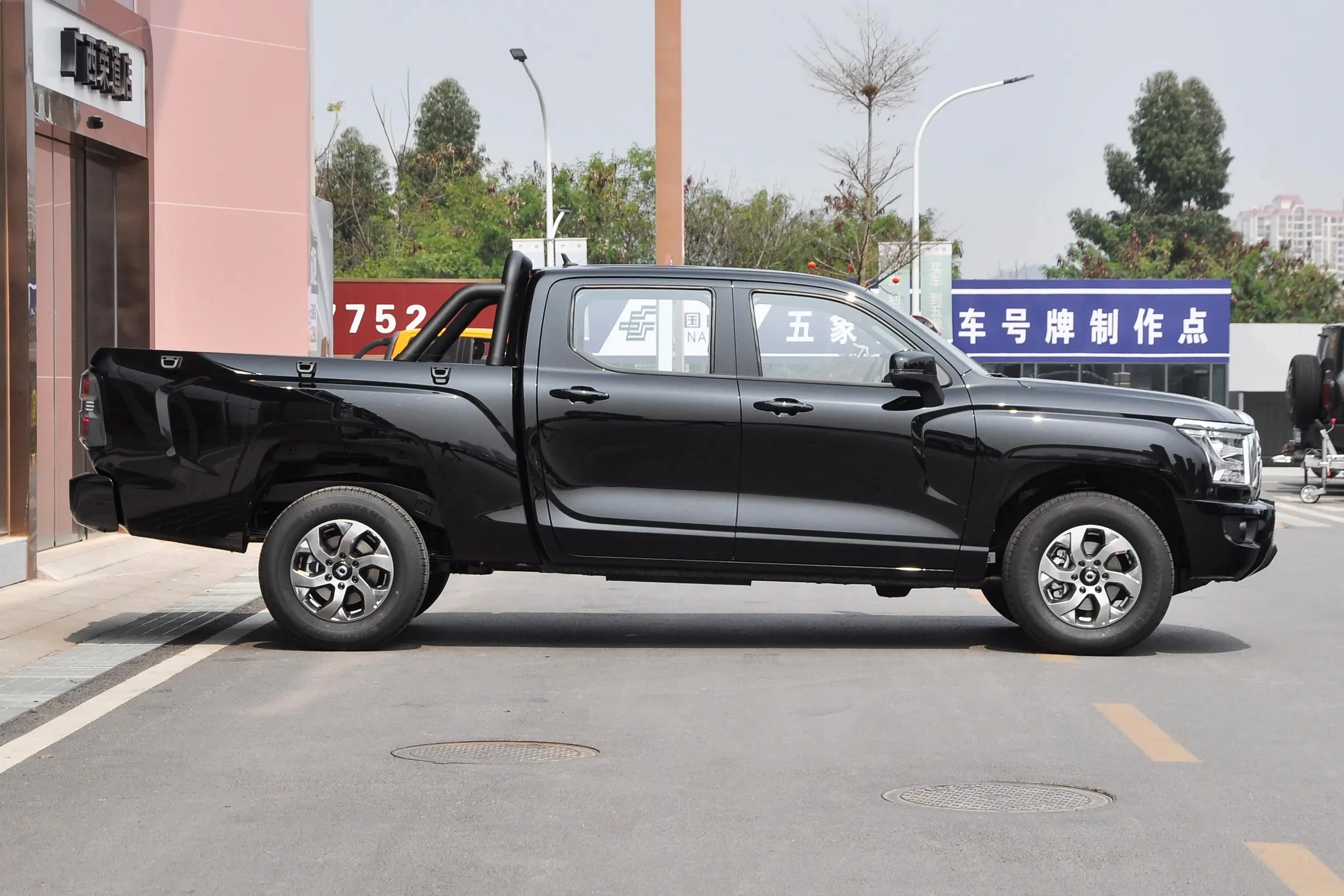 2023 New Version GWM Great Wall King Kong Poer 2WD 4WD 2.0T Diesel Cargo Pickup Truck Diesel 4x4