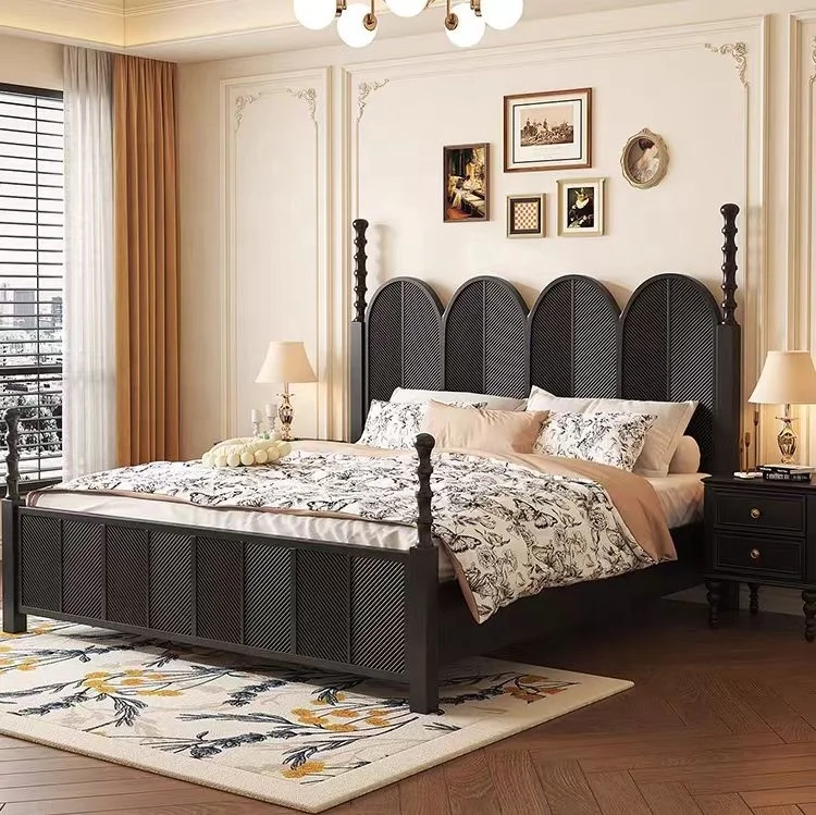 Manufacturers direct sales of American solid wood bed double French retro carved Roman column wedding bed