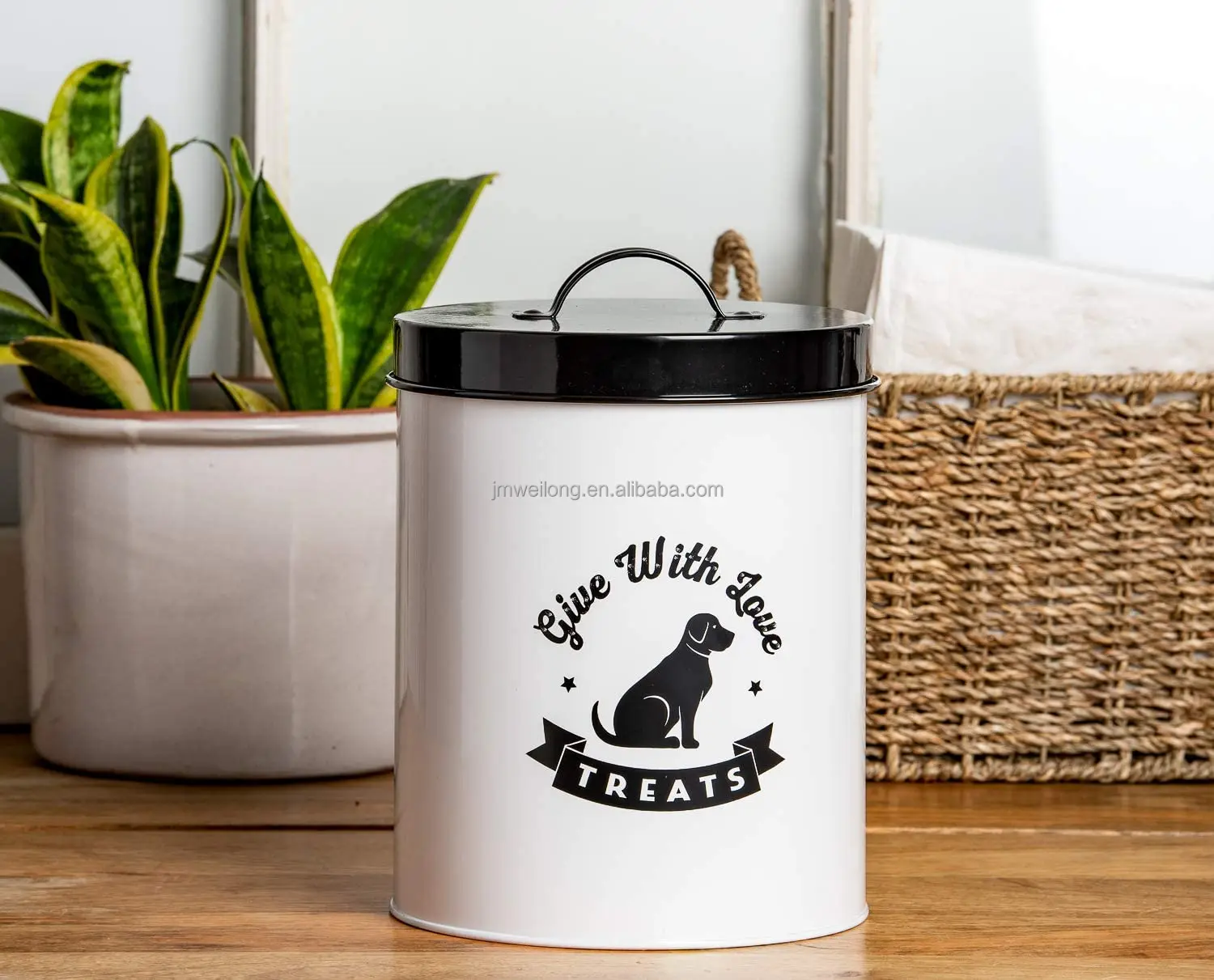 Home Metal Dog Food Storage Canister Vintage Design Pet Food Cat Treats Storage Container Tin Jar