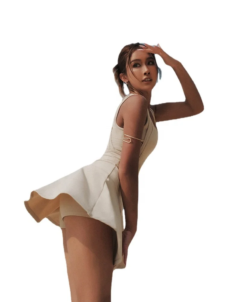 2022 New beautiful back dress short running tennis skirt yoga suit fitness suit