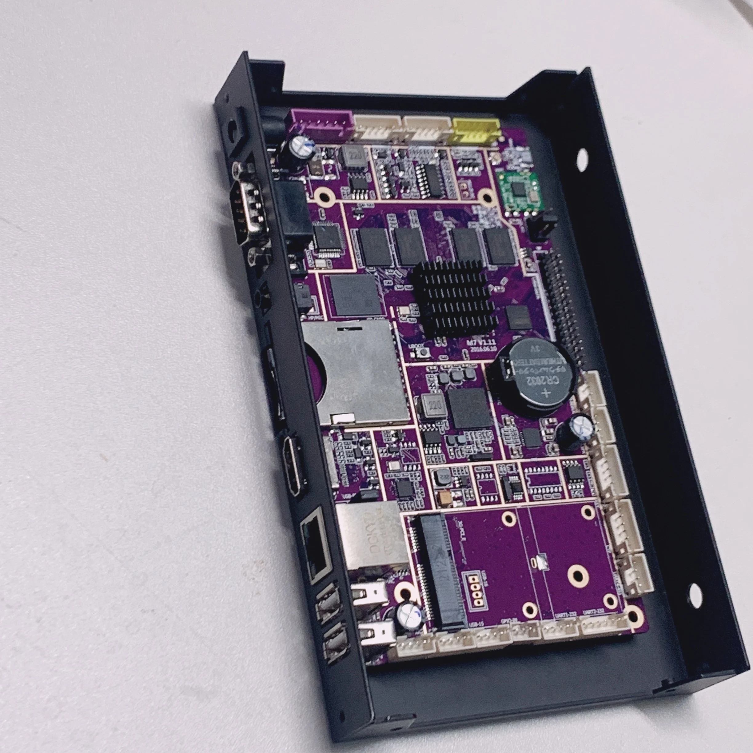 Материнская плата A83T с выходом LVDS ОЗУ 2 Гб ПЗУ 8 ГБ процессор системная Android для