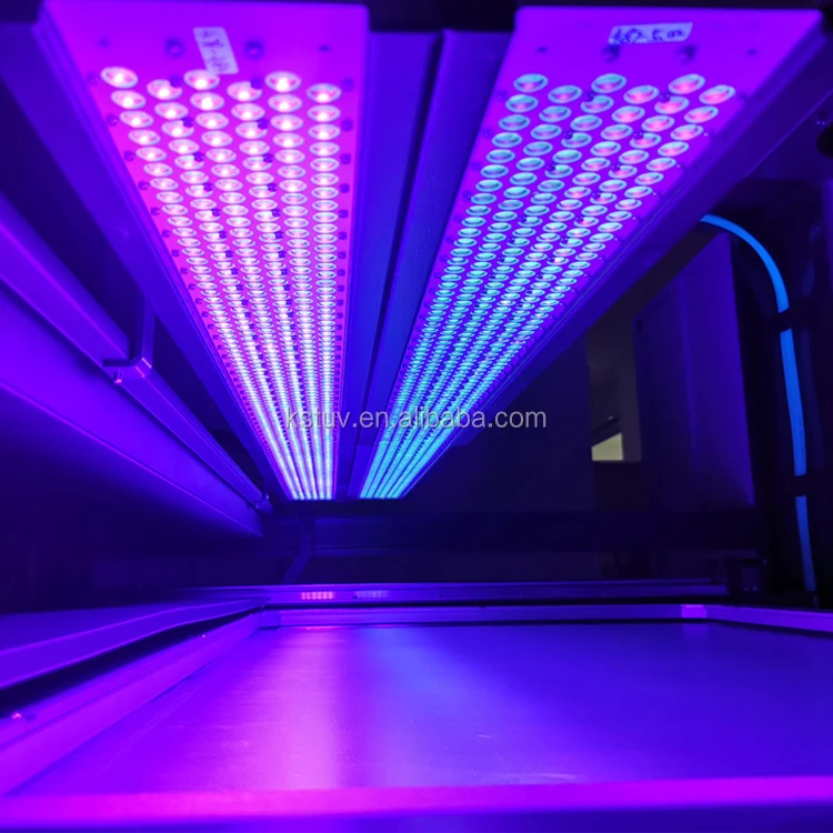 Высокая точность 2 мил 50 мкм Разрешение Большой размер 1500*700 УФ светодиодная печатная плата экспозиция машина двусторонняя