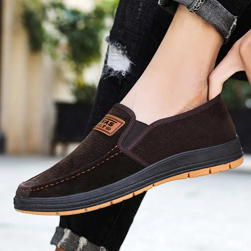 
2020 spring new cloth young all match shoes spikes shoes running track and field soccer sole casual men shoes 