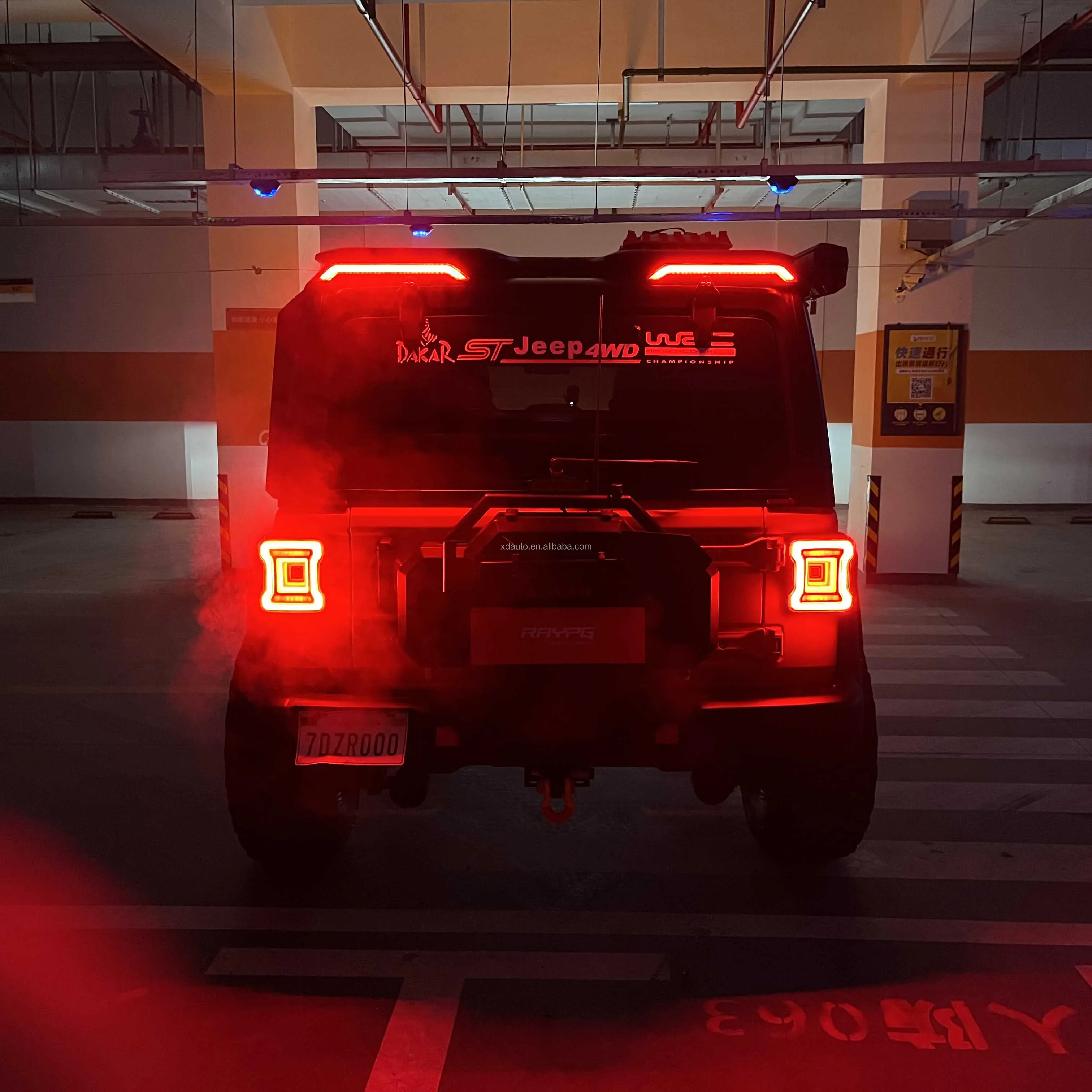 Rear boot LED spoiler suitable for Wrangler JL 2018 2019 2020 2021 2022