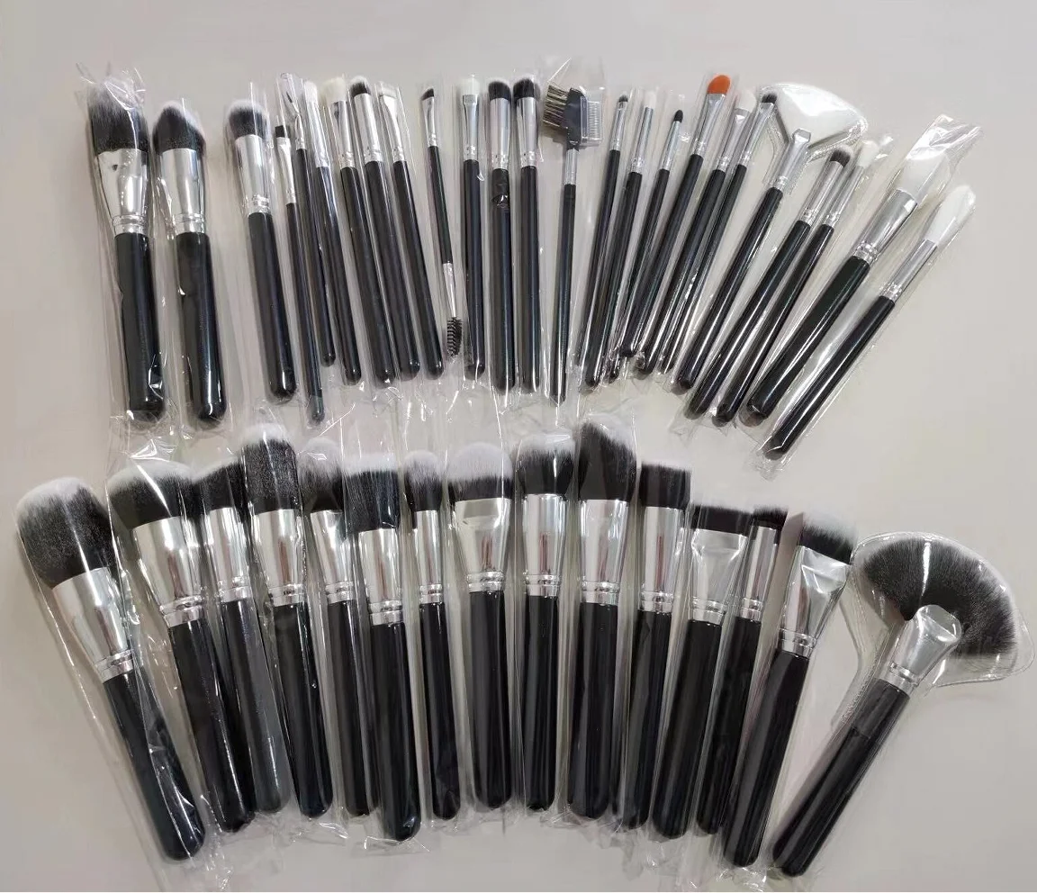 Factory Manufacture 40 Pieces Make Up Brush Set Professional Beauty Makeup Tools Make Up Brush Set