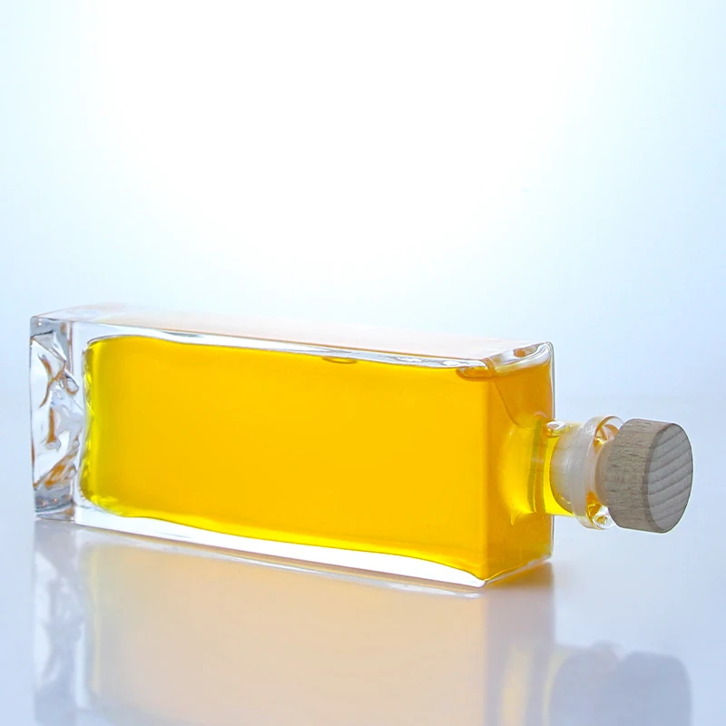 wholesale best selling  750ml clear glass bottle spirit liquor vodka  brandy tequila rum gin with cap