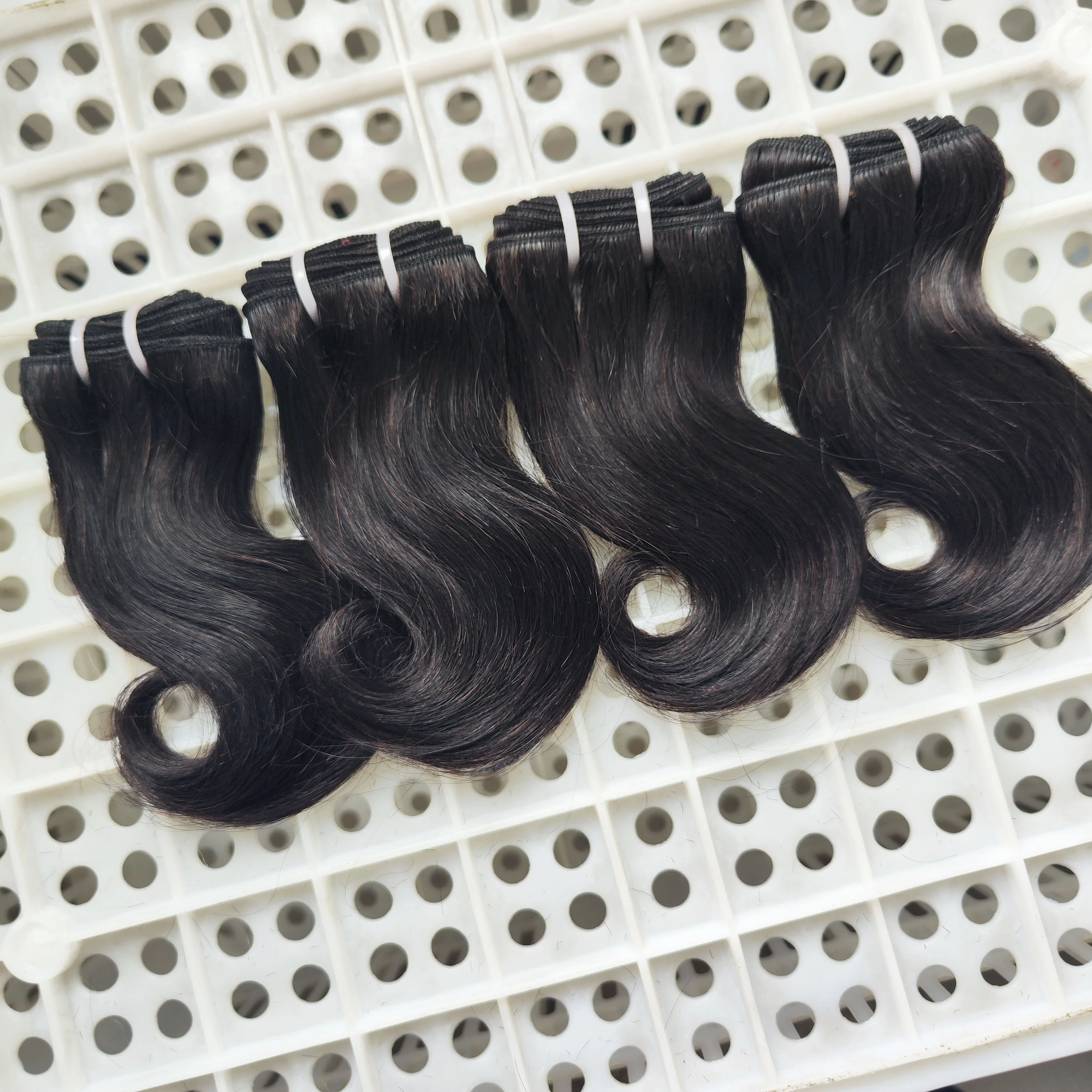 Cheap Wholesale 8 inch 50G Body Wave Unprocessed Cuticle Aligned Human Hair Bundles Peruvian Bundles Human Hair Extension