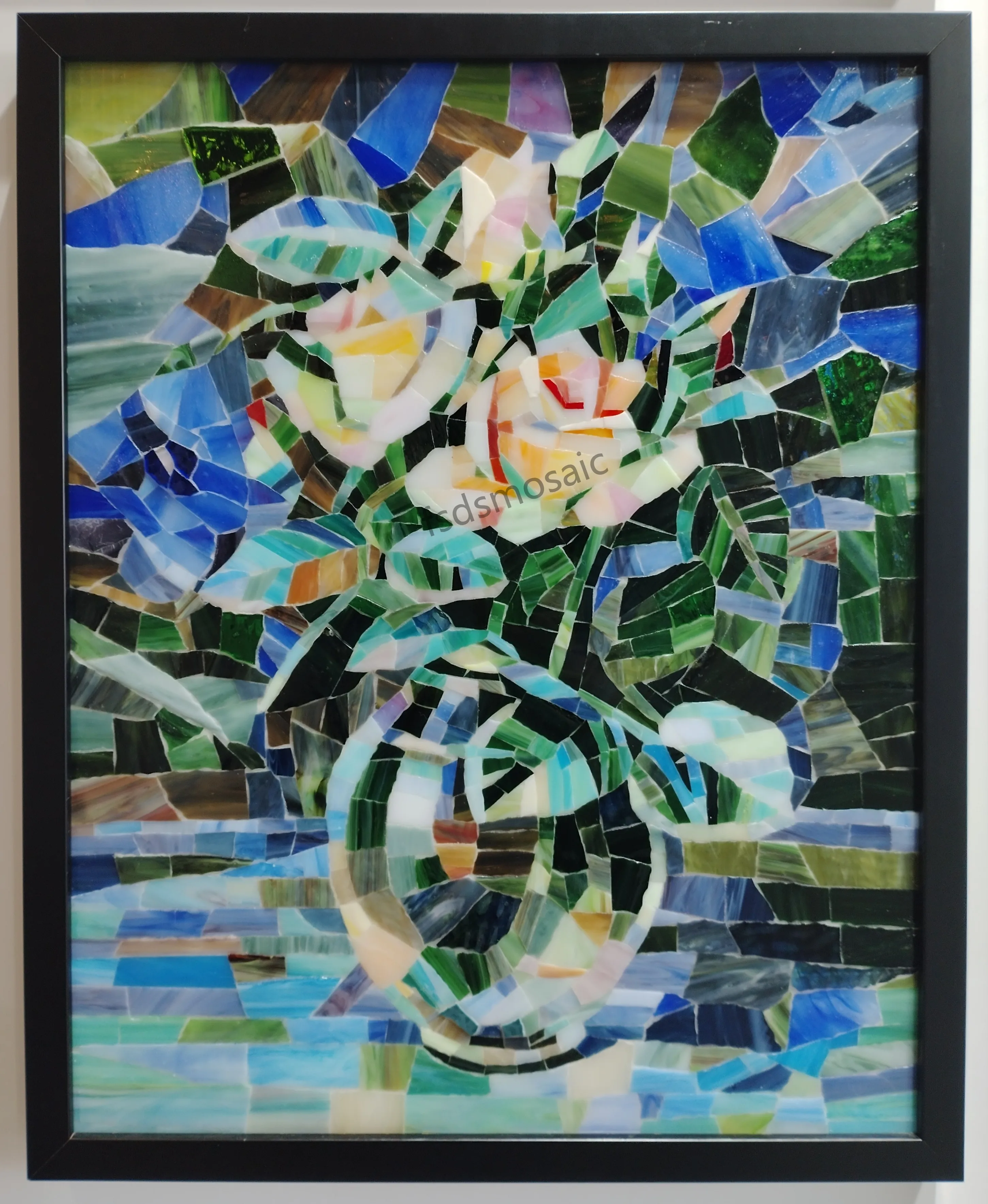 Customized Century Glass Mosaic Modern Handmade Lotus Artistic 4mm Thickness Parquet Design for Interior Wall Decor