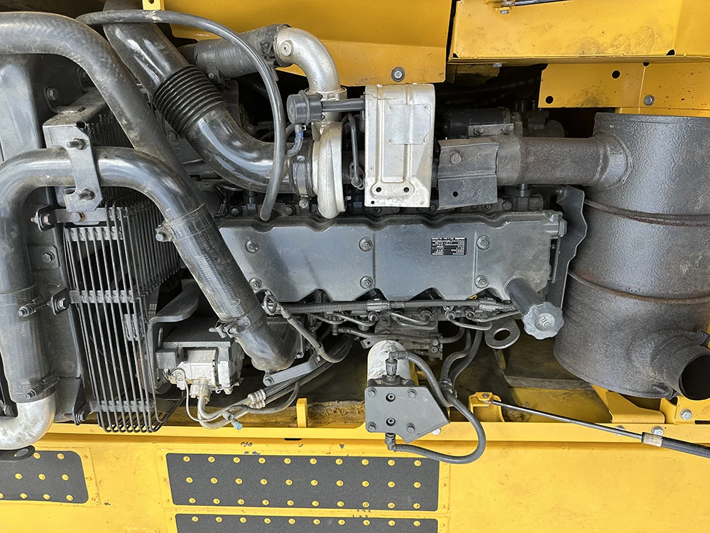 Used Komatsu Excavator PC220-8 good condition japan komatsu used excavator pc220-7 pc200-7 pc200-8 pc400-7 pc400