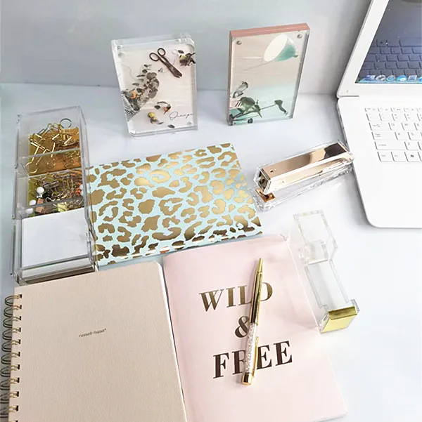 Custom Logo Manufacturer Table Decorate With Calculator Acrylic Office Table Stationery Set