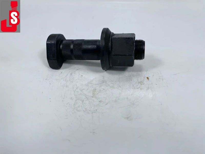 wheel bolt for sinotruk howo trucks steering system parts front wheel size 23*104MM new models