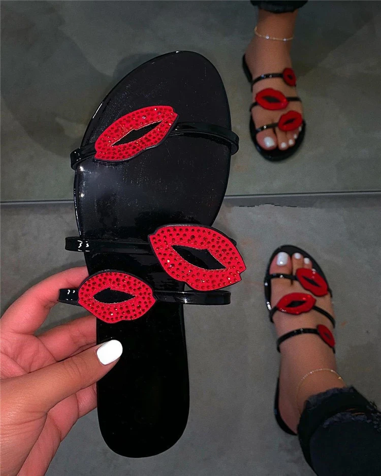 Large Size Flat Sole Sandals Lady Lips Rhinestone Sandals Summer Beach Slippers For Women