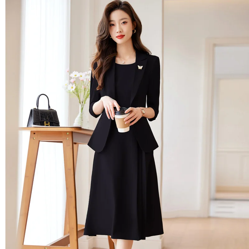 Factory Custom  Wholesale Elegant Office Wear  Half Sleeve 2 Pieces Women Suits